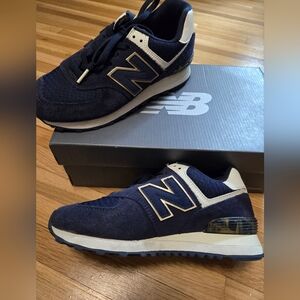 New Balance 574 Women's Navy Sneakers
